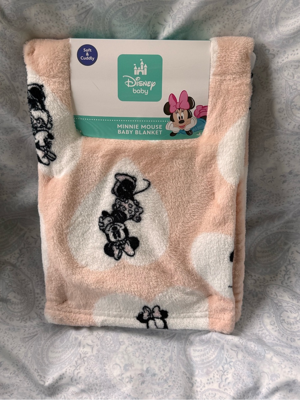 Disney Baby Retro Minnie Mouse Plush Blanket - Pink and White with Black Accents
